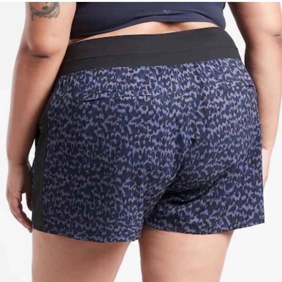 Athleta women’s navy color comfy shorts - Picture 2 of 14